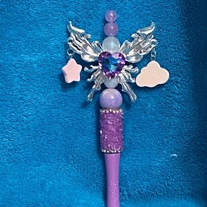 Piroke and Silver beaded pen